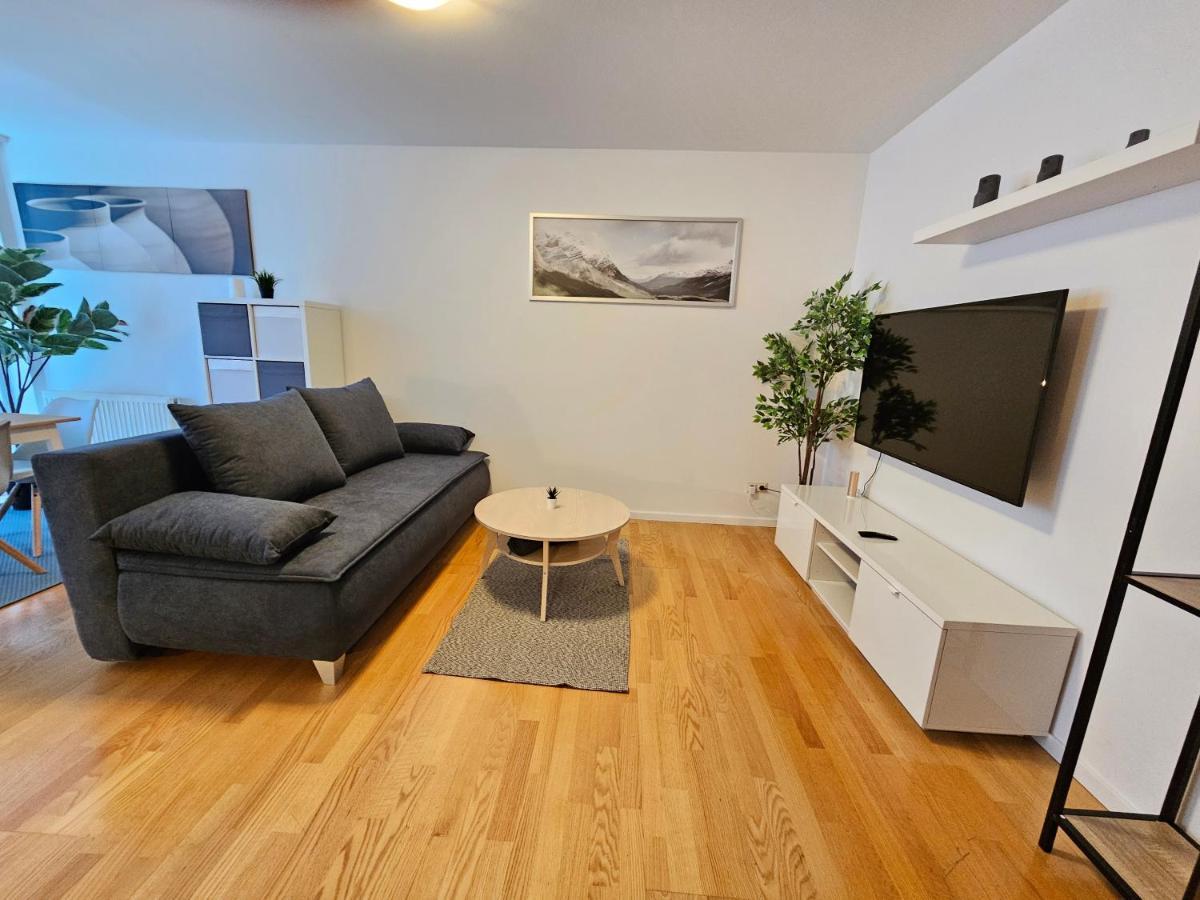 דירות וינה City Oasis With Brand-New Kitchen 1Br מראה חיצוני תמונה